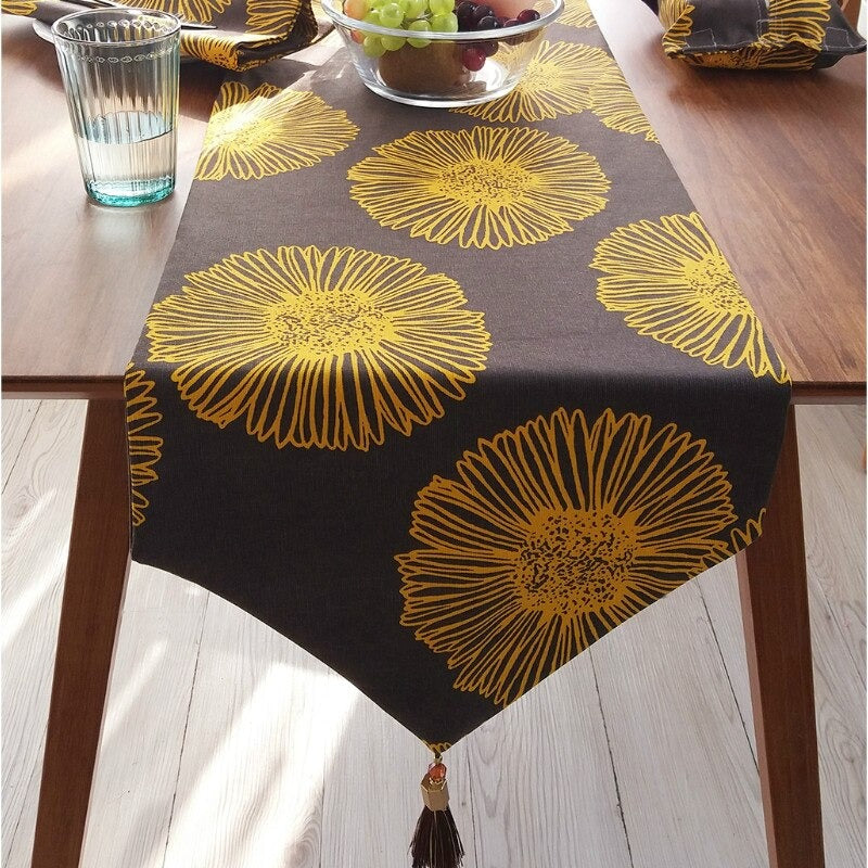 Mindy Modern Floral Table Runner