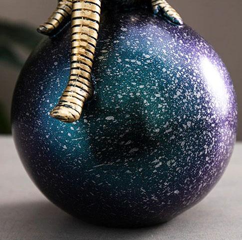 On Top of the World Statues