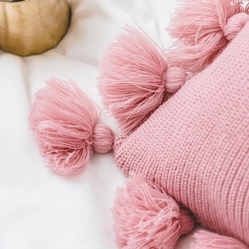 The Deluxe Tassel Knitted Pillow Cover