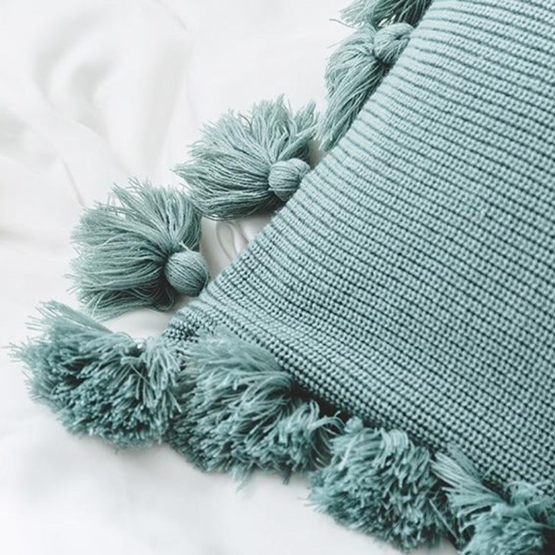 The Deluxe Tassel Knitted Pillow Cover