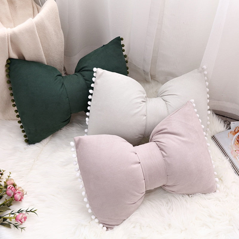 The Finishing Touch Bow Cushion