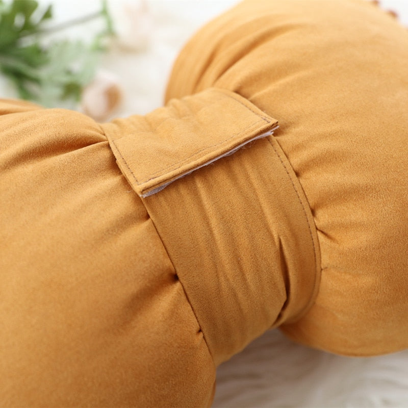 The Finishing Touch Bow Cushion