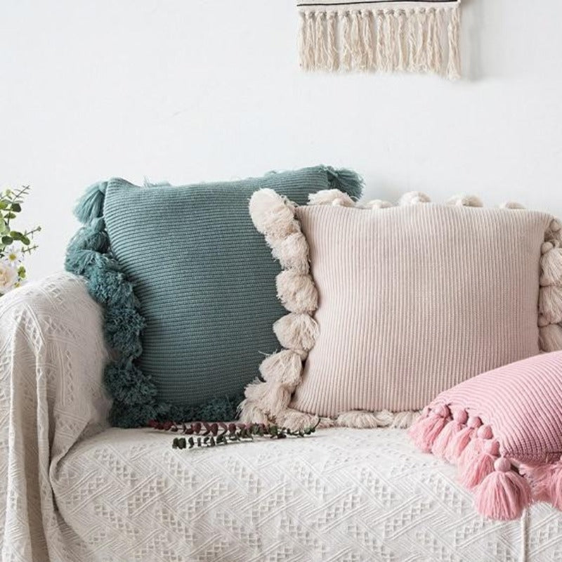 The Deluxe Tassel Knitted Pillow Cover