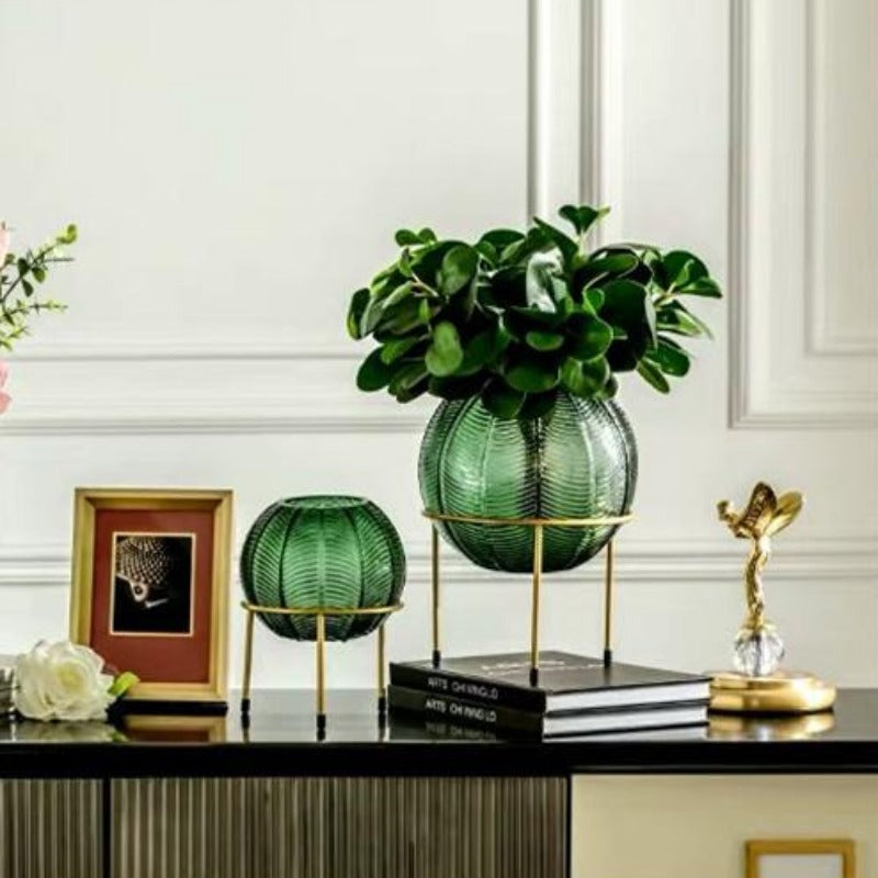 The Botanic Minimalist Orb Vase