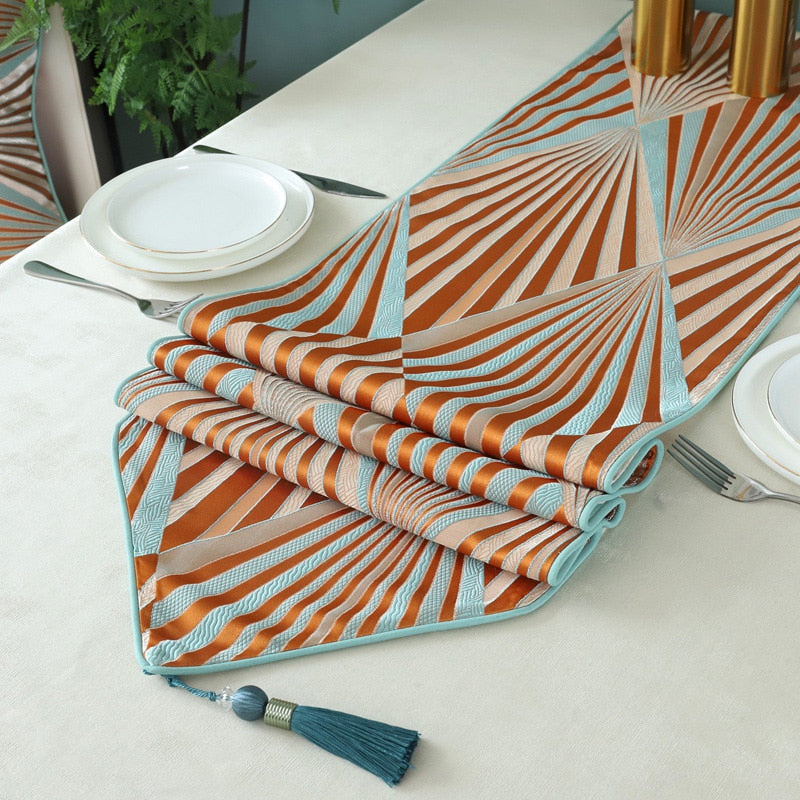 Gilla Geo Diamond Table Runner