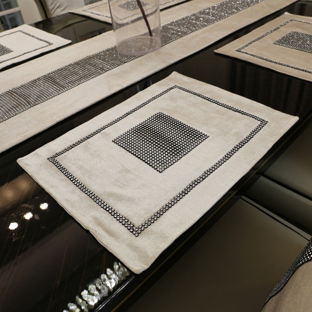 Ciara Crystal Tablemat