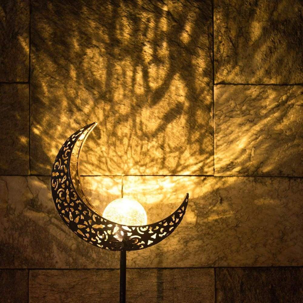 Solar Powered Crescent Moon Garden Light