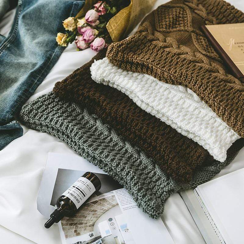 Delicate Cushion Cover