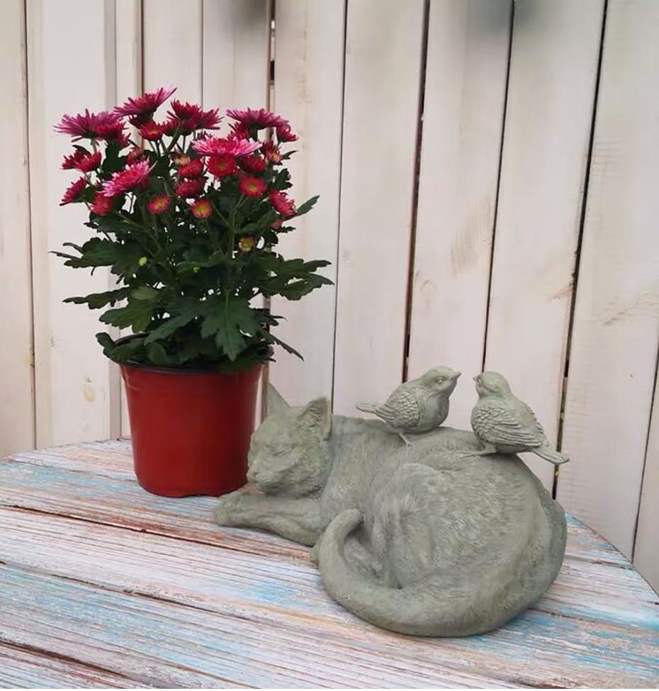 Lazy Cat Garden Decor