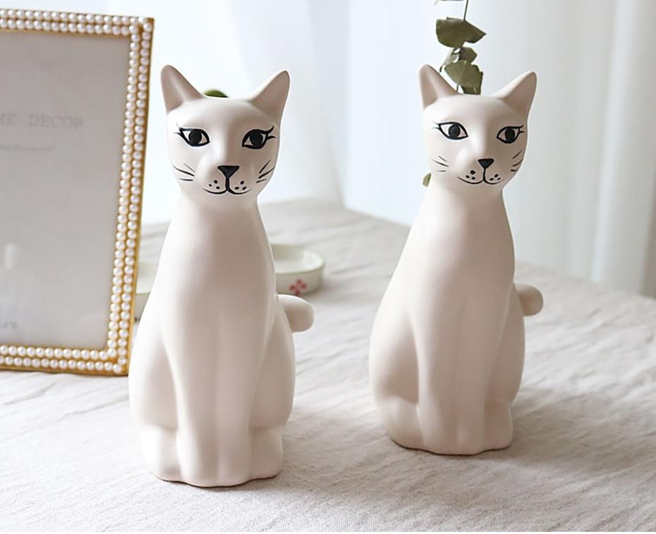 Le Chat Flower Vase