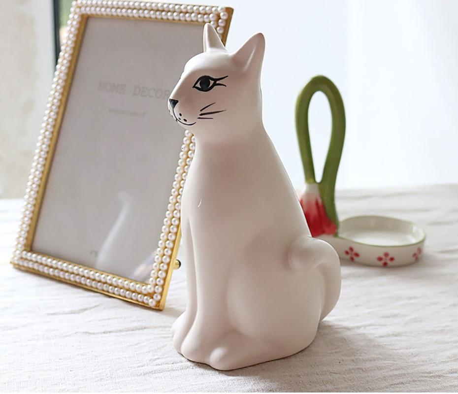 Le Chat Flower Vase
