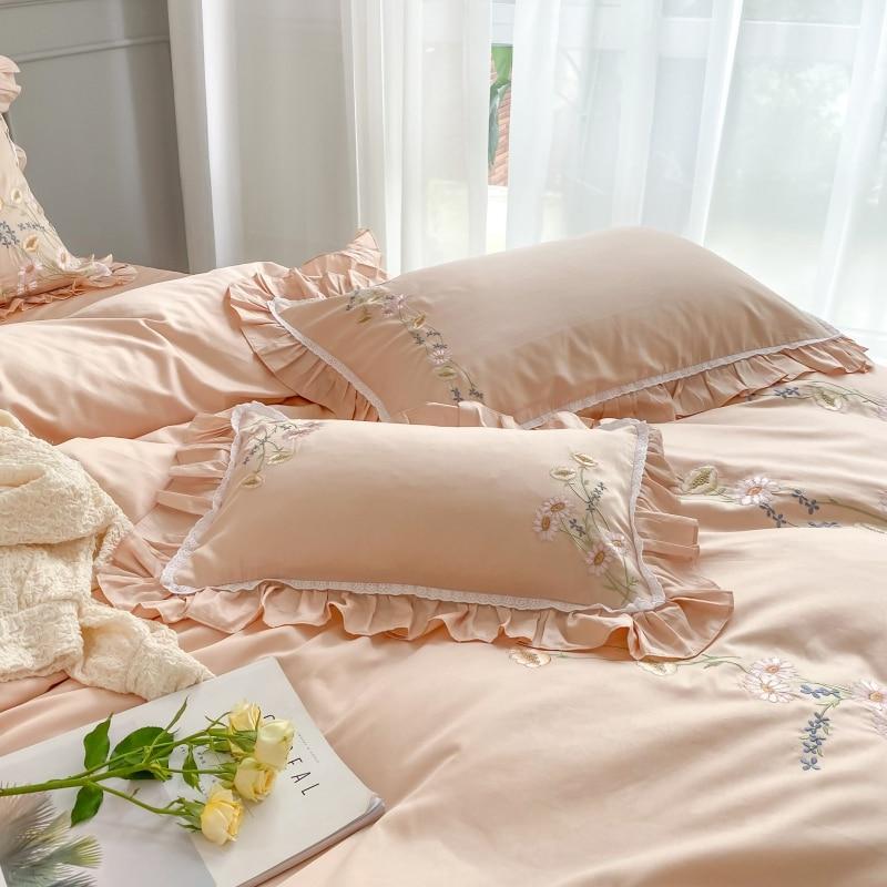 Luxury Floral Embroidery 4 Pieces Bedding Set