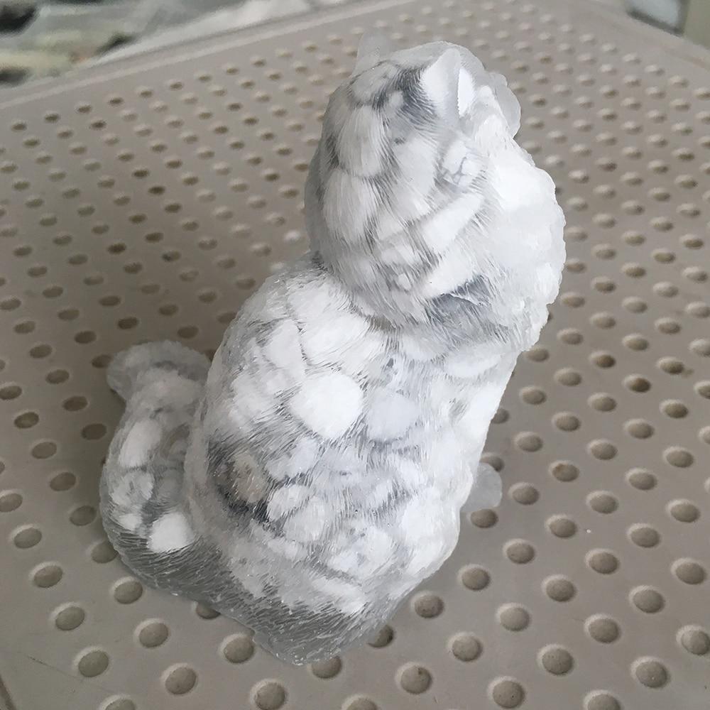 Natural Crystal Lady Cat Carving