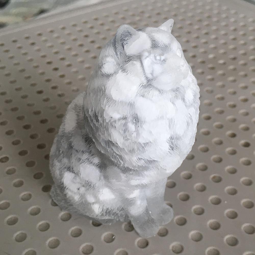 Natural Crystal Lady Cat Carving