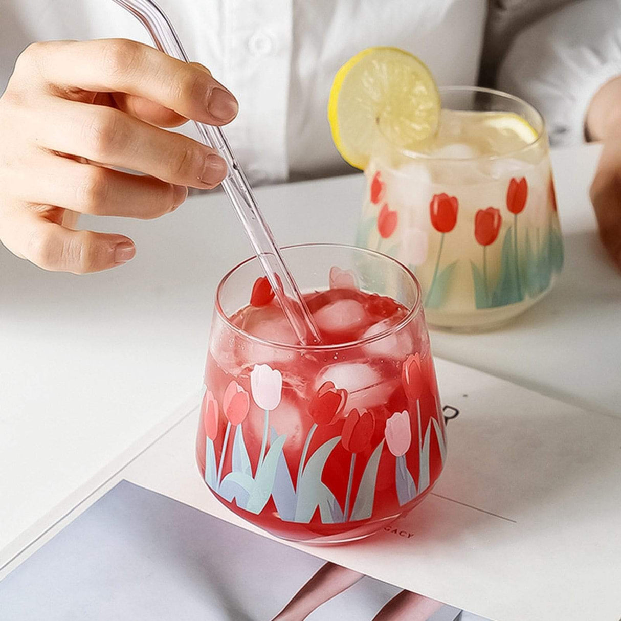Tulips Luxury Glass
