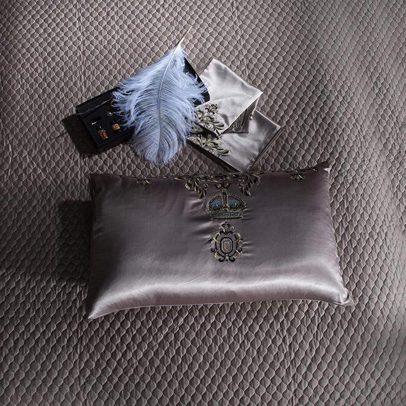 Wynn Luxury Silver Duvet Cover & Shams 600tc