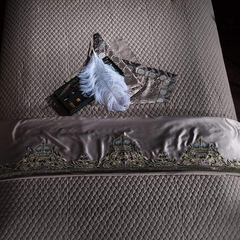 Wynn Luxury Silver Duvet Cover & Shams 600tc