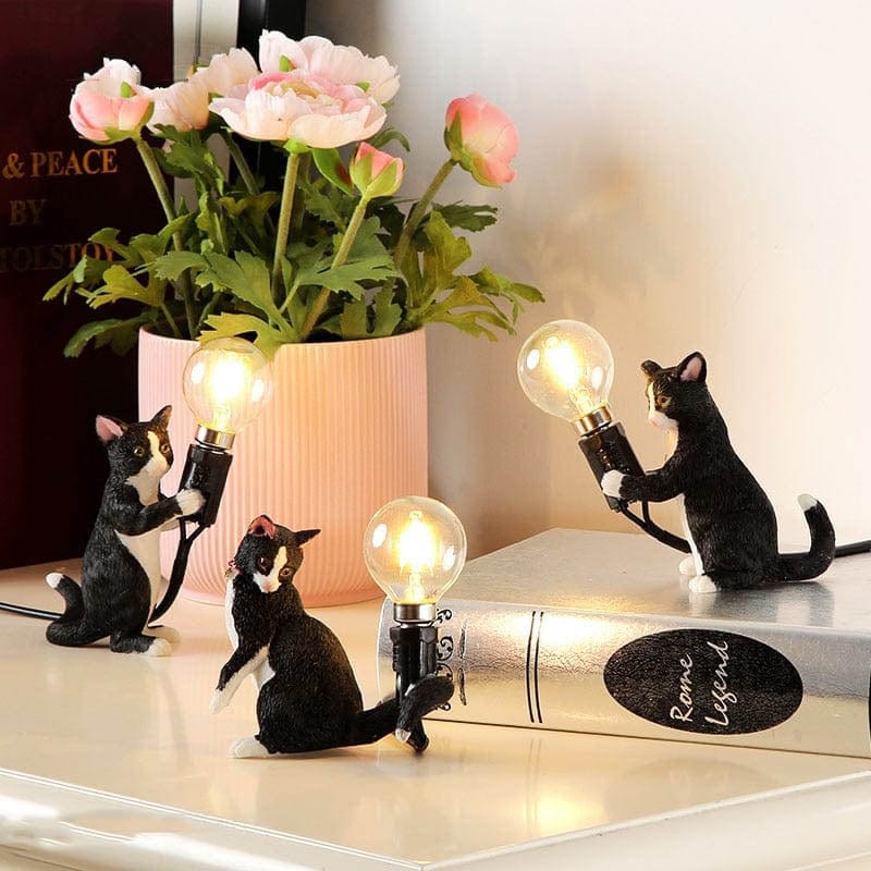 Cat Statue Table Lamp
