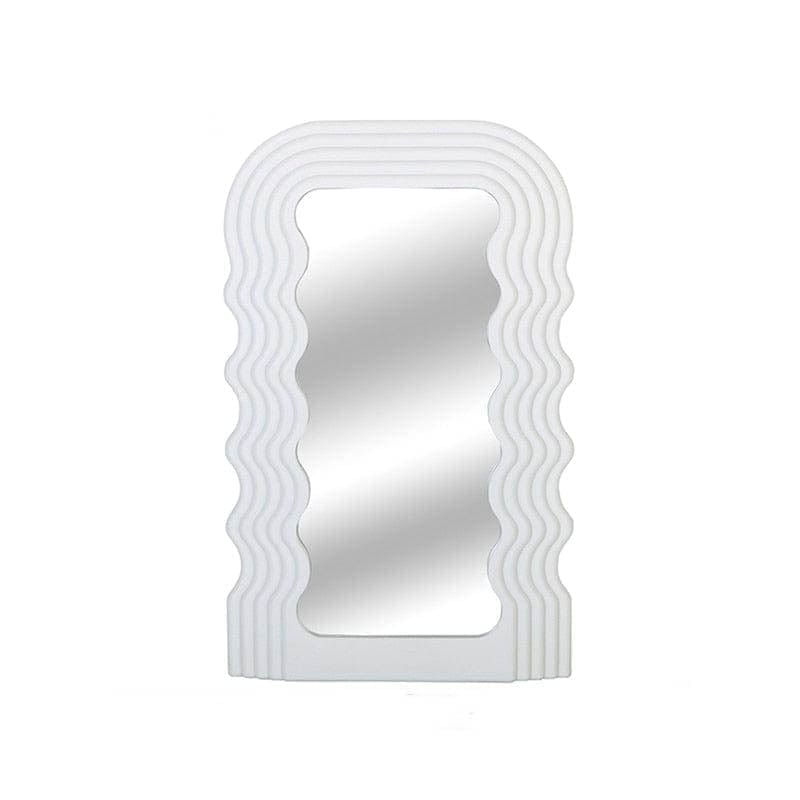 Wavy Mirror