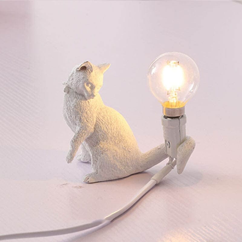 Cat Statue Table Lamp