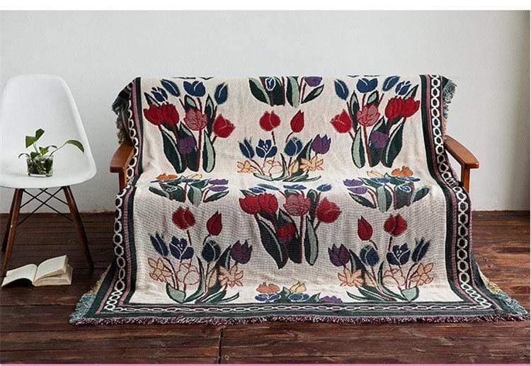 Country Style Floral Throw