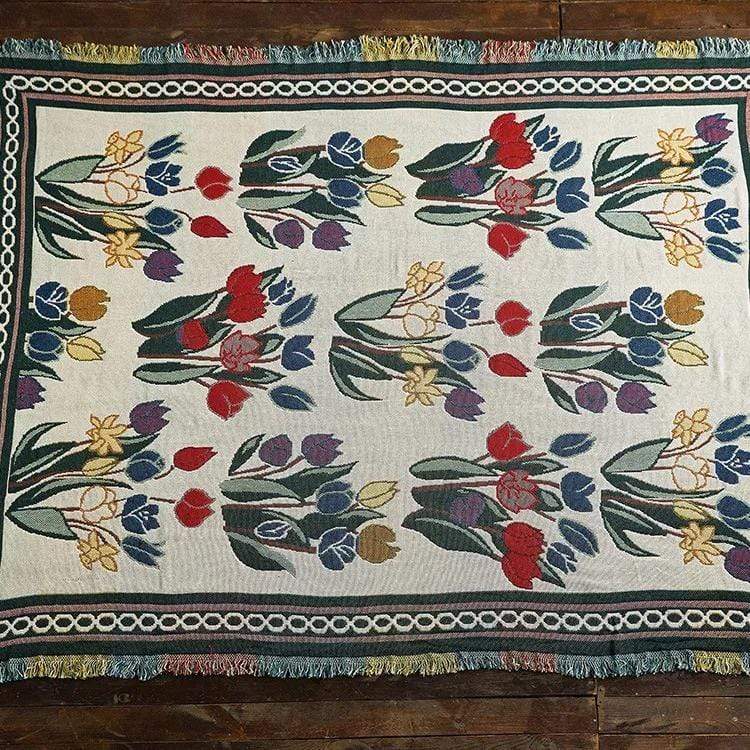 Country Style Floral Throw