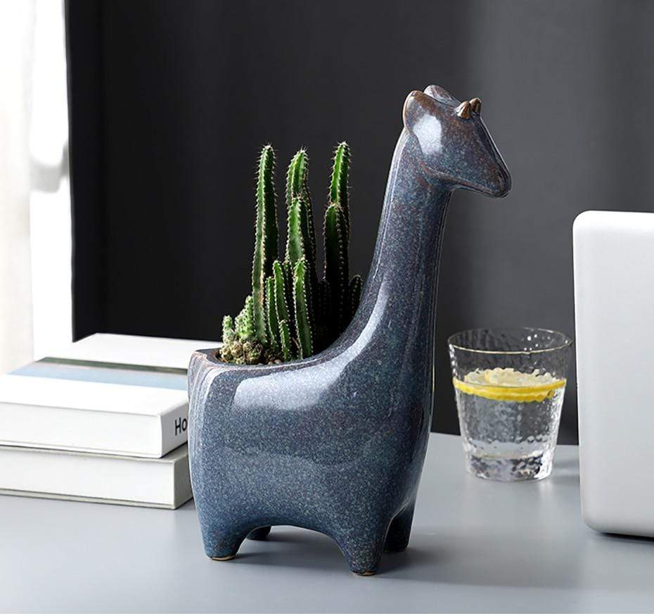 Giraffe Planter Pot