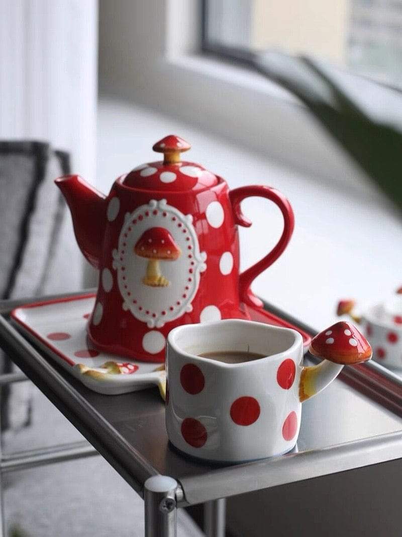 Hand Painted Mushroom Tableware