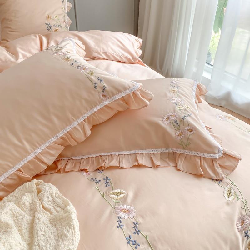 Luxury Floral Embroidery 4 Pieces Bedding Set
