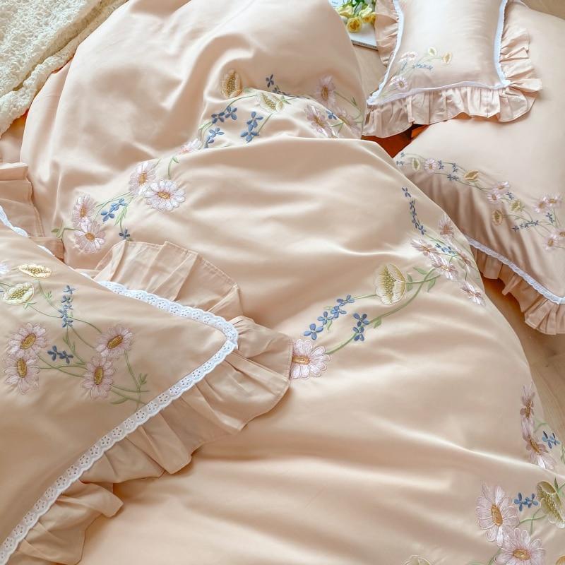 Luxury Floral Embroidery 4 Pieces Bedding Set
