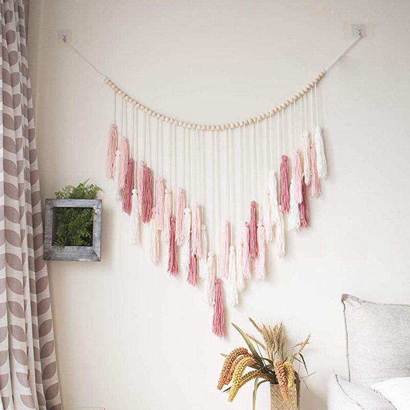 Macramé Wall Deco With Wood Beads