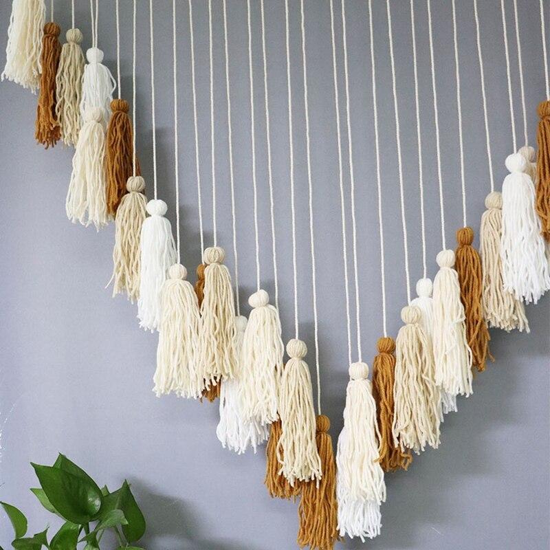 Macramé Wall Deco With Wood Beads