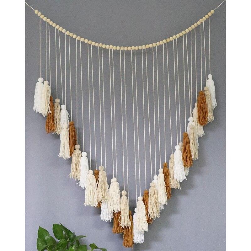 Macramé Wall Deco With Wood Beads