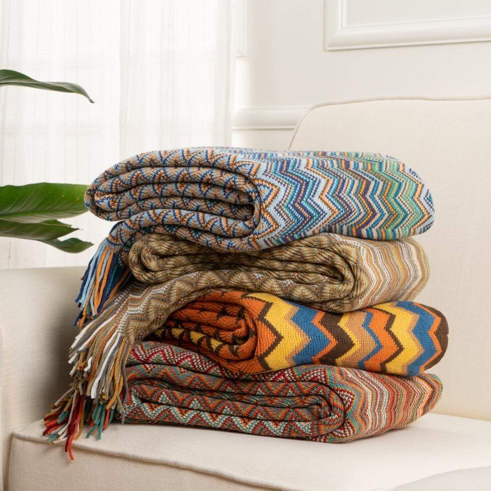 Geometric Pattern Throw Blanket