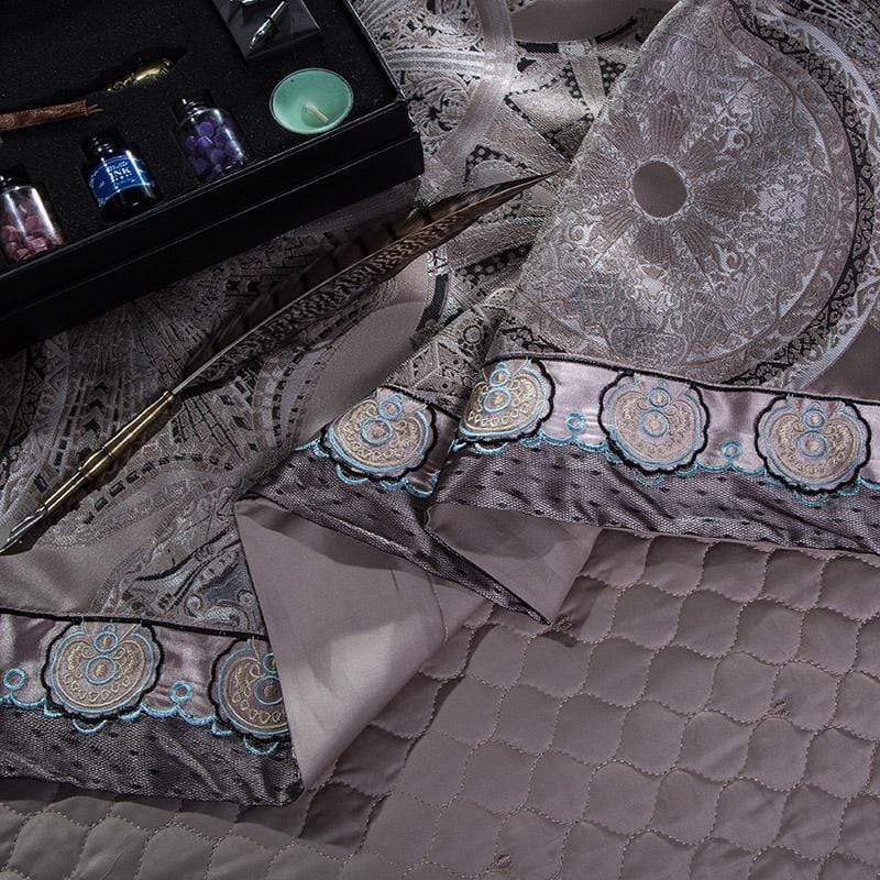 Wynn Luxury Silver Duvet Cover & Shams 600tc