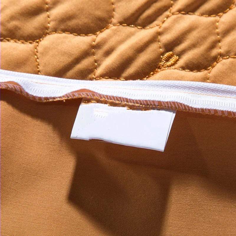 Wynn Luxury Gold Duvet Cover & Shams 600tc