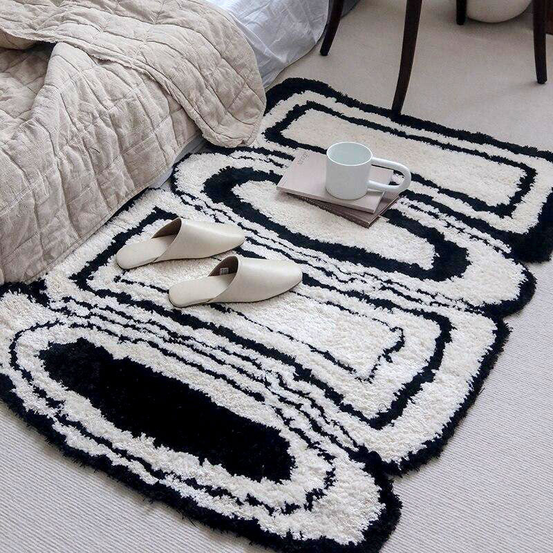 Abstract Oval & Square Line Rug