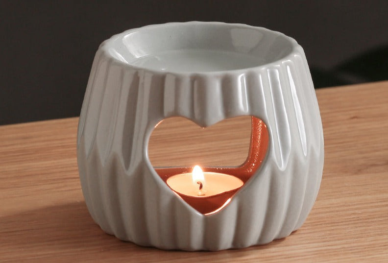 Light Gray Ribbed Heart Ceramic Aroma Burner