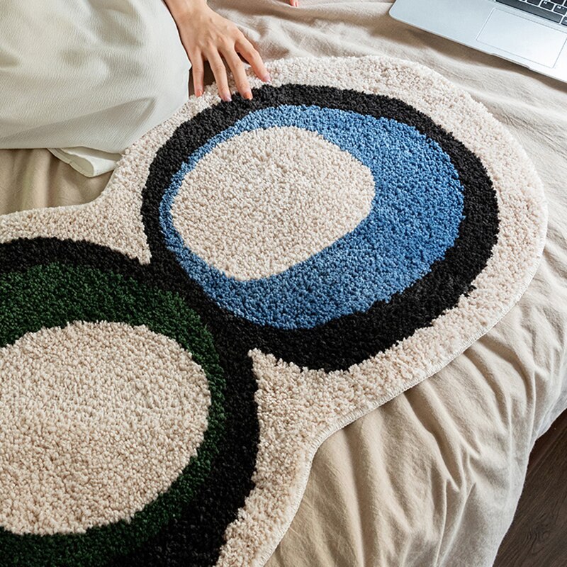 Abstract Pocket Ball Narrow Rug