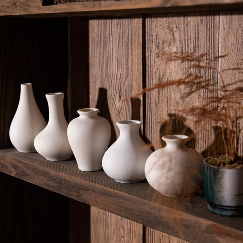 White Ceramic Curve Vase Set (5 vases)