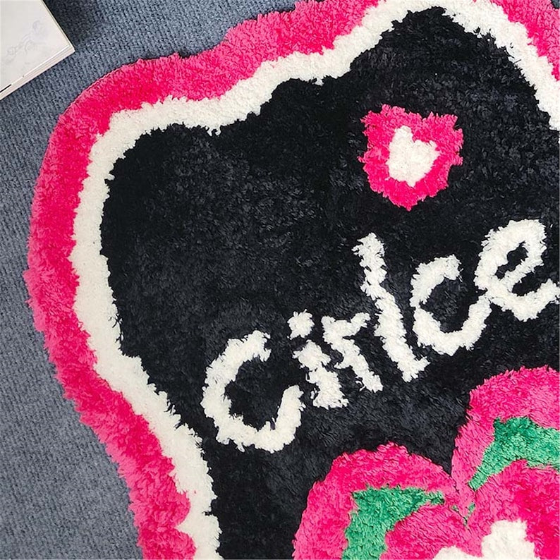 Feblilac Cute Heart Funny Cirlce Tufted Bath Mat