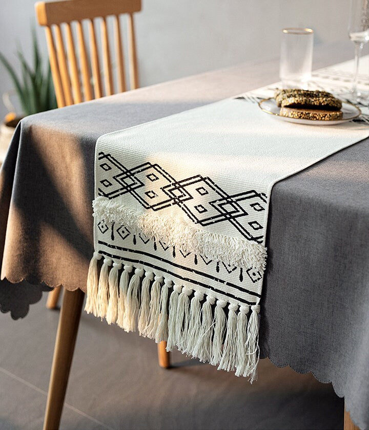 Square Linen Table Runners, Morocco Style table runners, Black and White table runners, Modern table setting