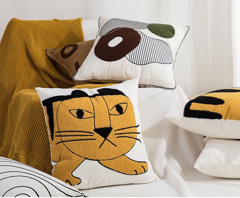 Cartoon tiger embroidered cotton texture pillowcases, Decorative pillow cushion cover, Housewarming gifts.