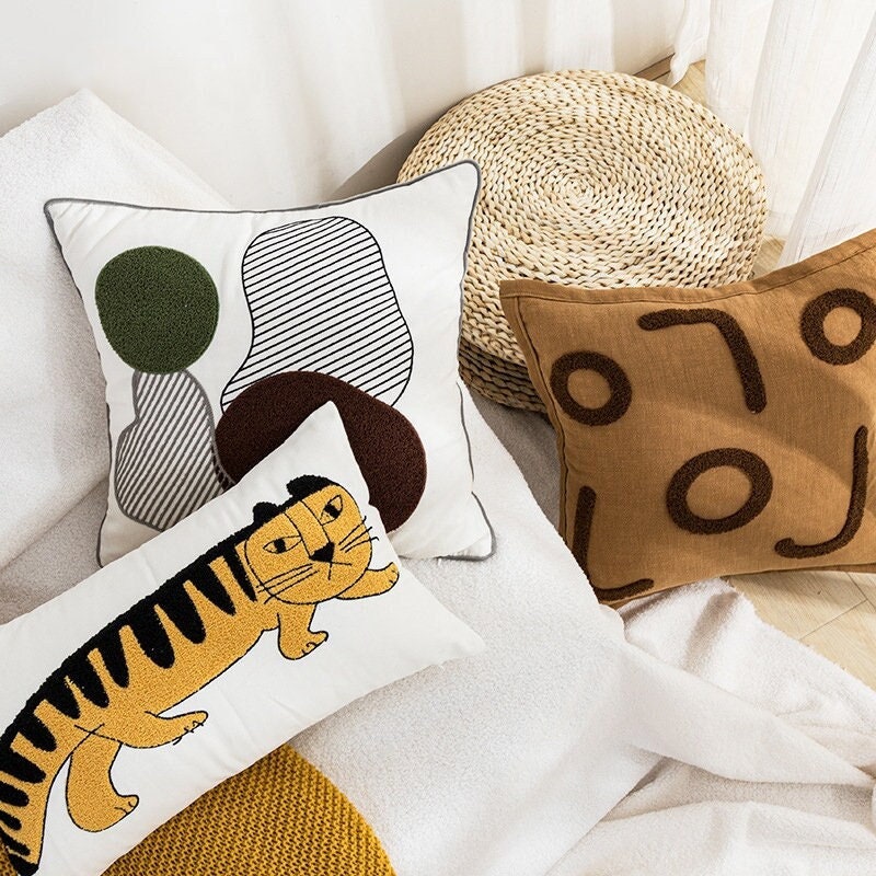 Cartoon tiger embroidered cotton texture pillowcases, Decorative pillow cushion cover, Housewarming gifts.