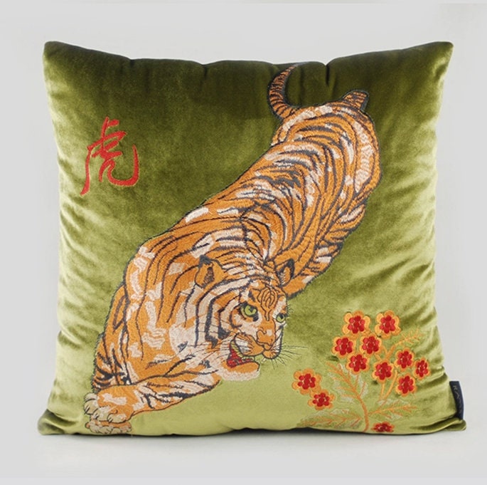 Luxury Velvet Tiger Retro Inspired Embroidery Pillow Cover,20"X20" Decorative Pillows, Housewarming gift