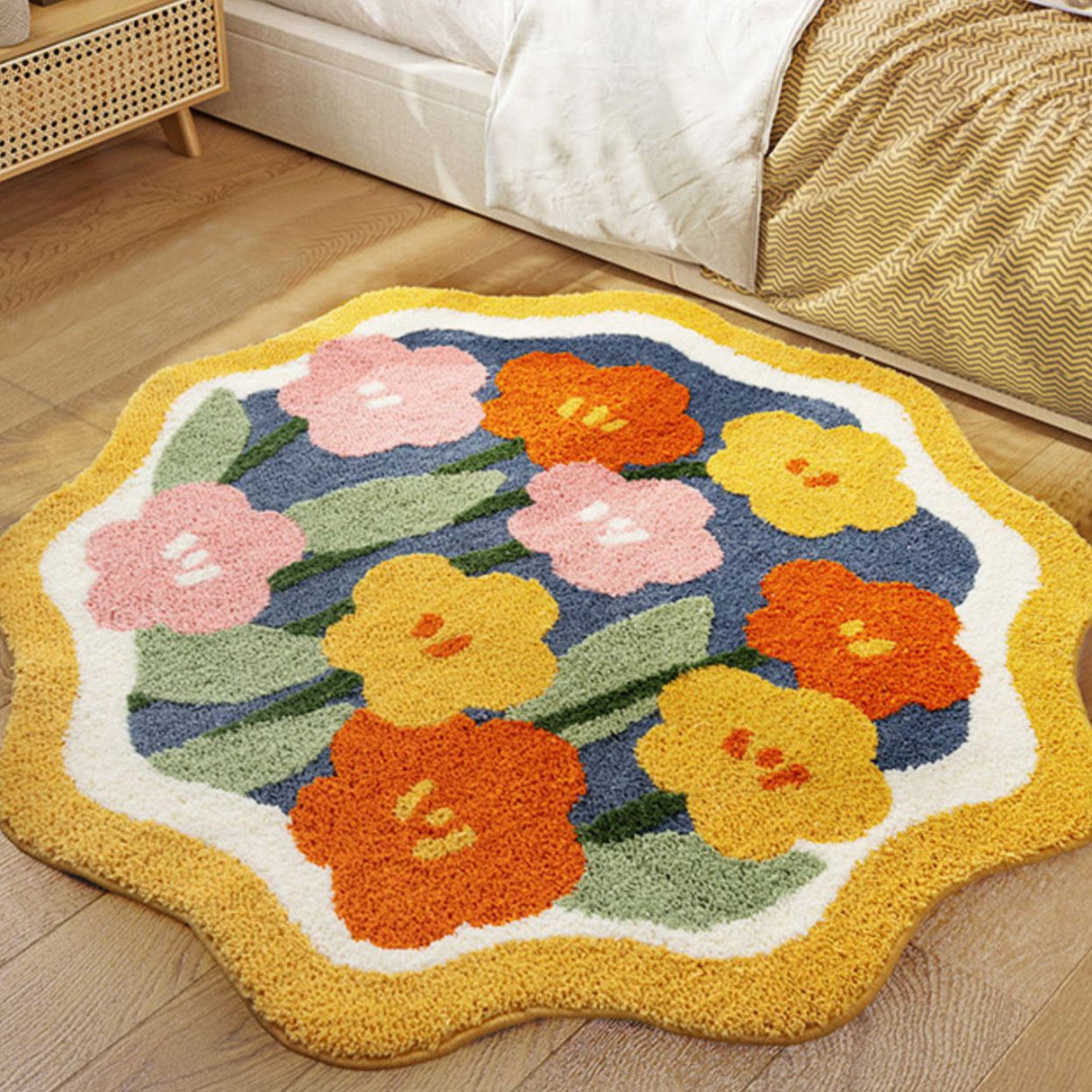 Feblilac Red Yellow Pink Flower Garden Bedroom Mat, Multiple Sized Floral Non Slip Bathmat, Floral Bathroom Rugs, Green Anti Slip Toilet Mat, Soft Thick Bathroom Carpet, Art Bathroom Mats, Best Bath Rugs, Hot Shower Mat Non Slip, Toilet Rug