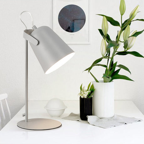 Nordic Style Bucket Desk Light Rotatable 1 Light Metal Plug In Desk Lamp for Dormitory Bedroom