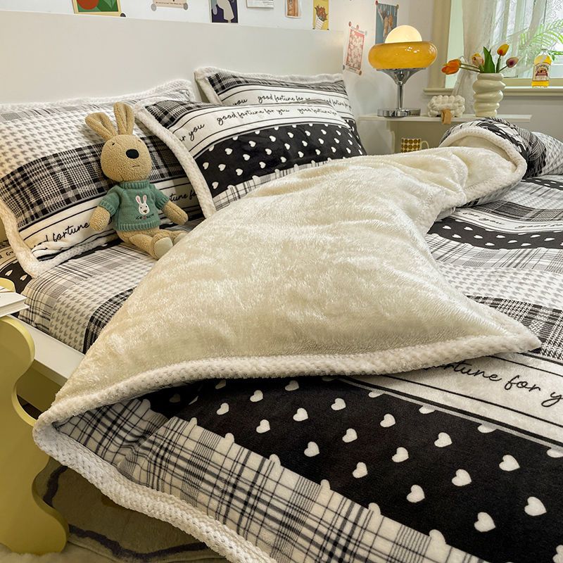 Poly Black and white Check Heart Milk Cashmere Flannel Berber Fleece Duvet Cover Bedding Set