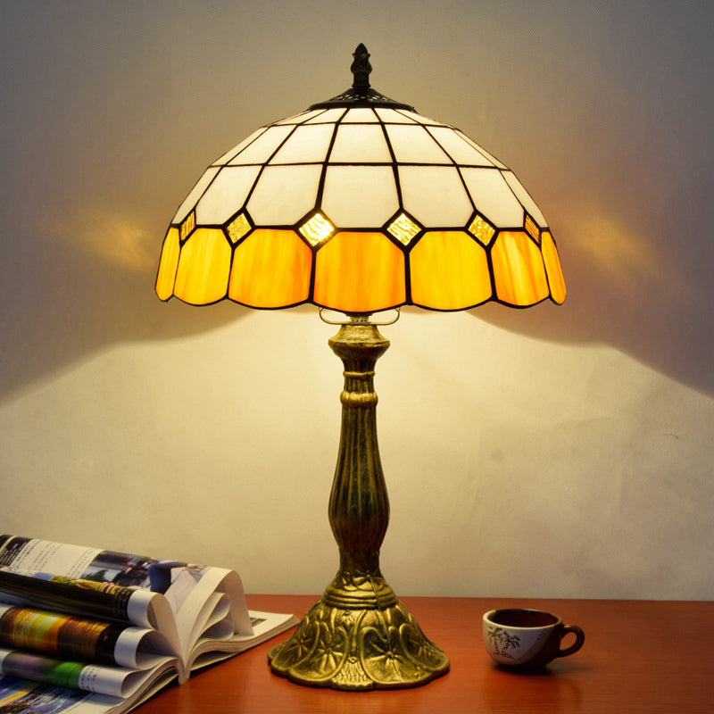1 Head Table Lamp Decorative Dome Shade Stained Glass Nightstand Light for Living Room
