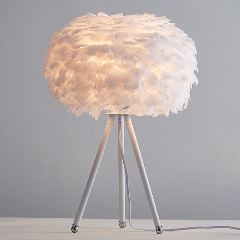 Feather Sphere Table Lighting Nordic 1 Head Nightstand Lamp with Metallic Tripod for Living Room